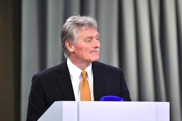 Песков назвал ответ России в случае размещения в Эстонии ядерного оружия