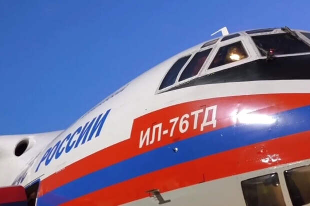 Самолёт МЧС РФ забрал из Азербайджана 117 россиян, эвакуированных из Ирана