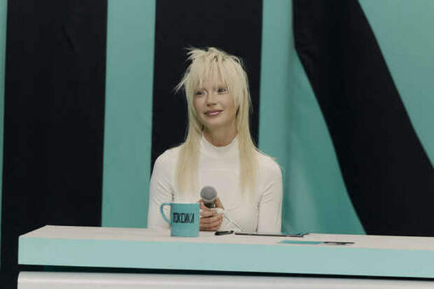 «Меня очень интересует электроника»: Глюкоза рассекретила планы на дуэт с «Темным принцем»