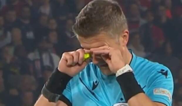 Арбитр расплакался после полуфинала Лиги чемпионов