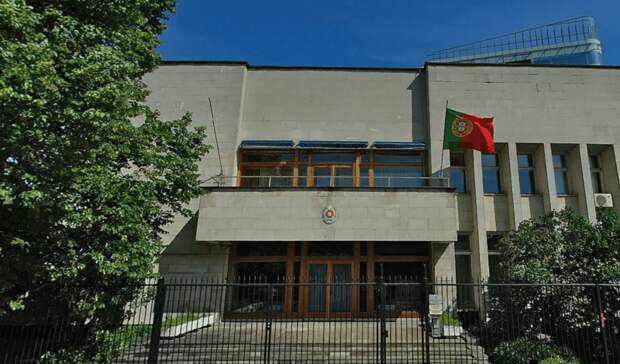 Москва вышлет пятерых португальских дипломатов