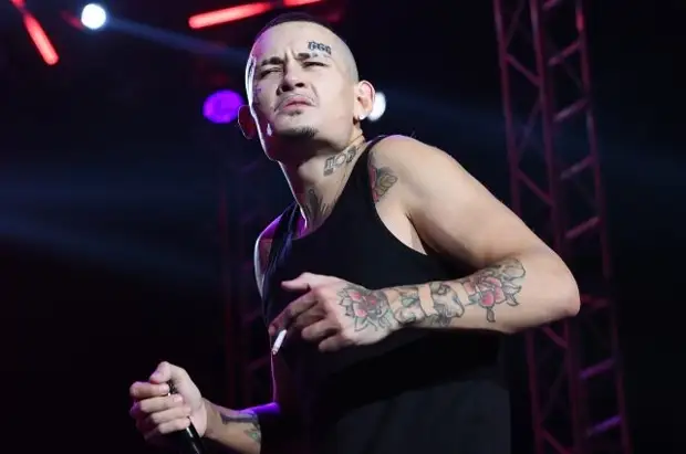 Компанию Google оштрафовали за неудаление в YouTube клипа Моргенштерна