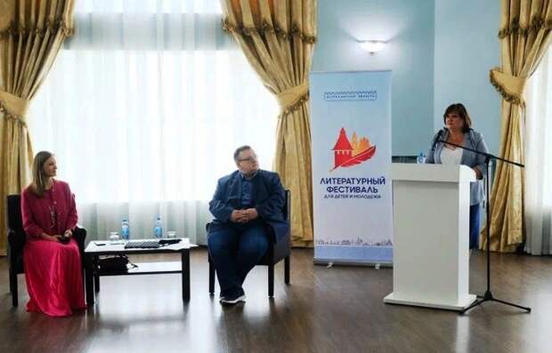 В Астраханской области презентовали Центр дружественных литератур Прикаспийской территории