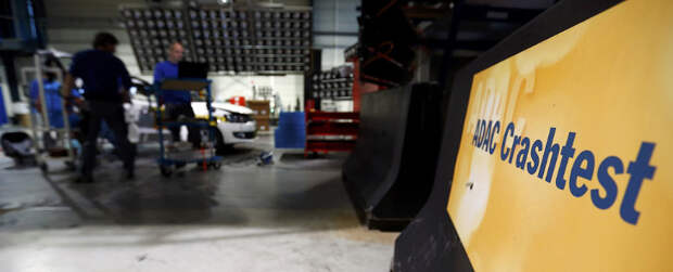 Добро пожаловать в краш-центр ADAC в баварском городе Ландсберг