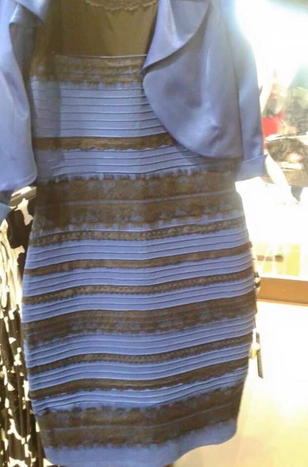 Это платье (кстати, какого оно цвета?) взорвало интернет и за считаные часы поделило мир на два лагеря.