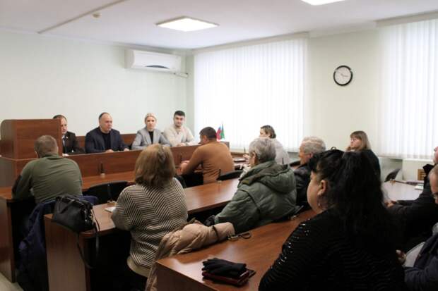 В Яблоновском городском поселении обсудили работу управляющих организаций в условиях непогоды