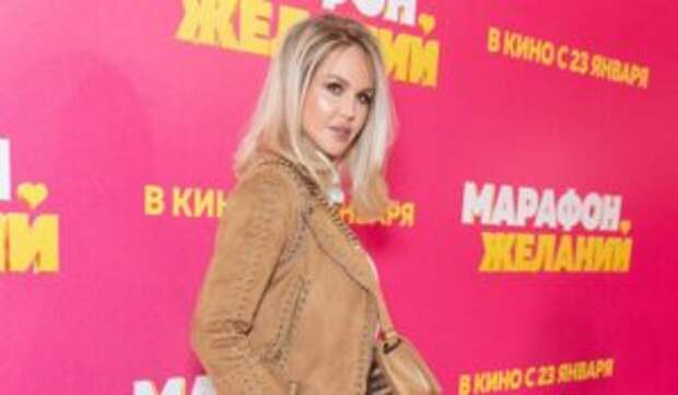 Погребняк устроила эротическую фотосессию с мужем в отеле: Слишком горячие!