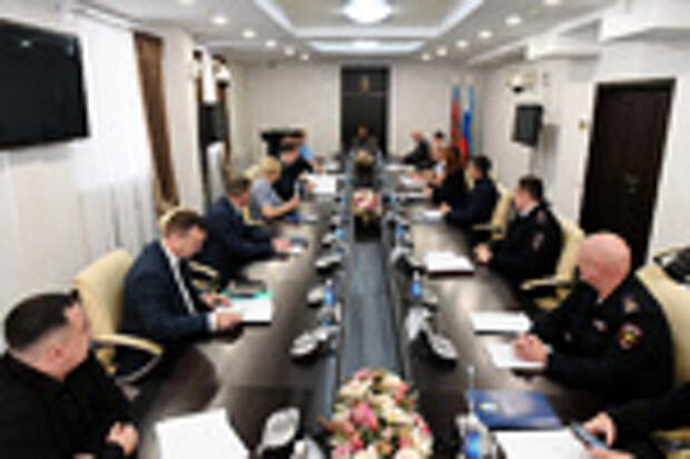 В Барнауле усилят работу по профилактике экстремизма / Фото: barnaul.org