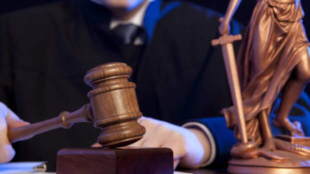 91-летний москвич пытался убить ушедшую от него сожительницу и ее родителей