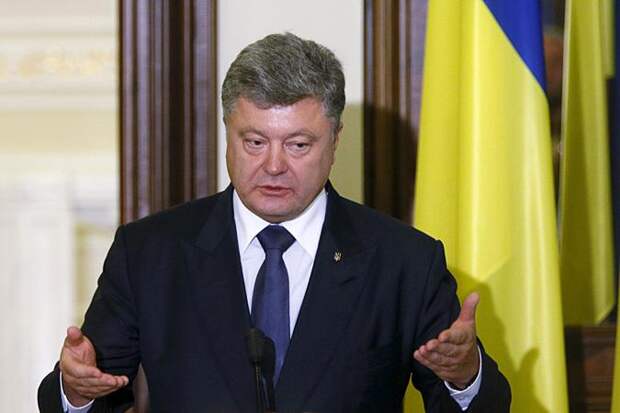 CNN: Тиллерсон едет на Украину, чтобы успокоить Порошенко