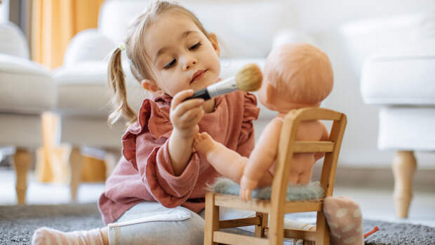 Как научить ребёнка играть самостоятельно: практические советы и рекомендации