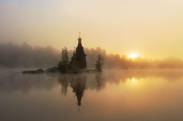 Русская церковь сказочной красоты, построенная на острове-скале история, прекрасное, фотографии, церковь