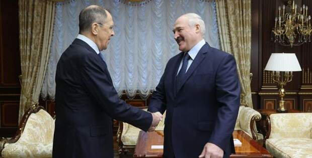 Лукашенко: Российско-белорусские связи необходимо интенсифицировать