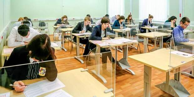 Более 85 тыс человек сдадут ЕГЭ-2020 в Москве/ Фото mos.ru
