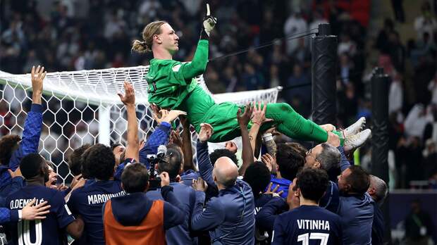 Сафонова стали чаще узнавать в Париже: «После Межконтинентального кубка жизнь там разделилась на до и после»