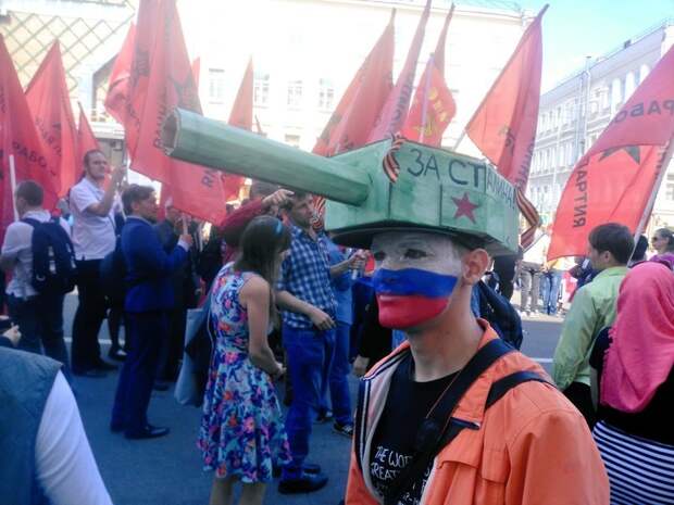 Вы уверены, что это именно патриотизм? Вы уверены, что это именно патриотизм?