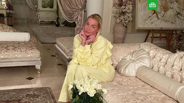 Мошенники похитили у Волочковой 1,5 млн рублей