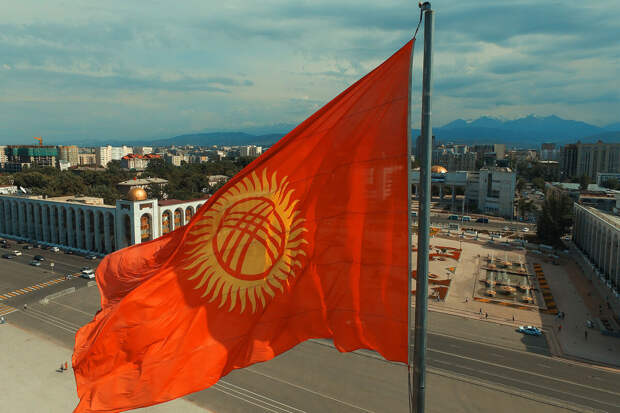 В Киргизии закрылся Фонд Сороса из-за закона о некоммерческих организациях