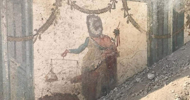 В Помпеях нашли эротическую фреску с изображением Леды и лебедя
