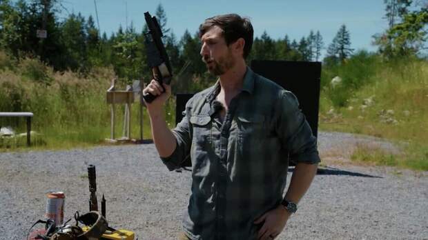 "Этого не должно существовать". Американец в ужасе от российской винтовки