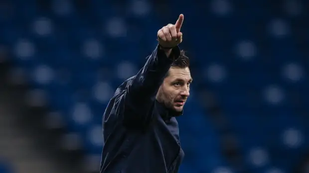 Шварц прокомментировал готовность Захаряна и Варелы к матчу с «Арсеналом»