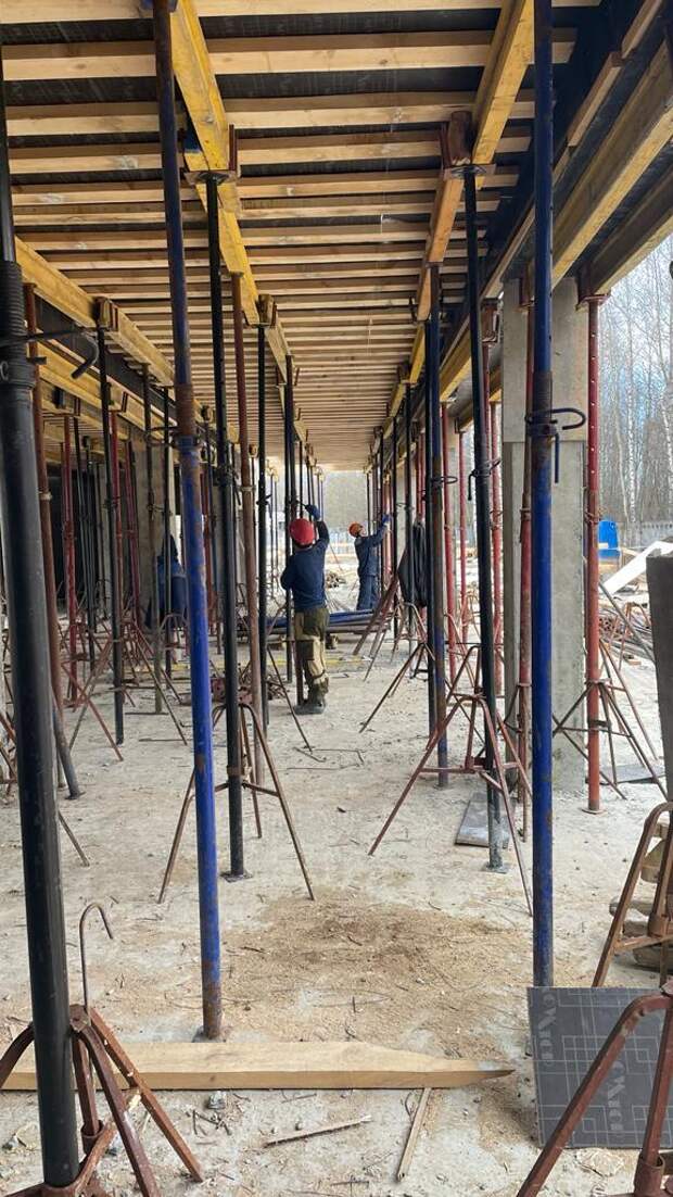 В Кимрах продолжается строительство двух новых детских поликлиник