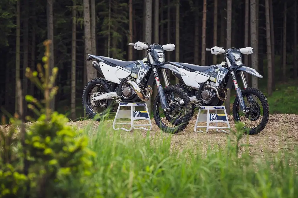 Модели эндуро. Эндуро Husqvarna 300. Хускварна эндуро 2024. Husqvarna te 300 2024 Pro. Эндуро Хускварна 650.