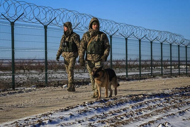 На Украине двое мужчин пытались сбежать от мобилизации через границу со Словакией