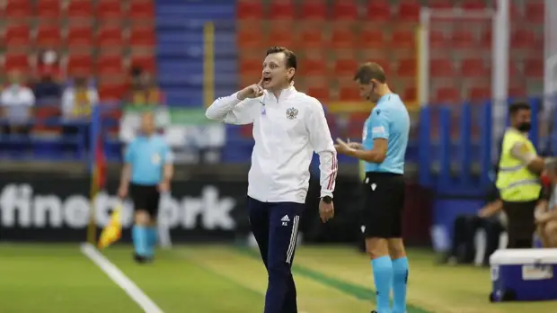 В «Локомотиве» опровергли информацию о переговорах с Галактионовым