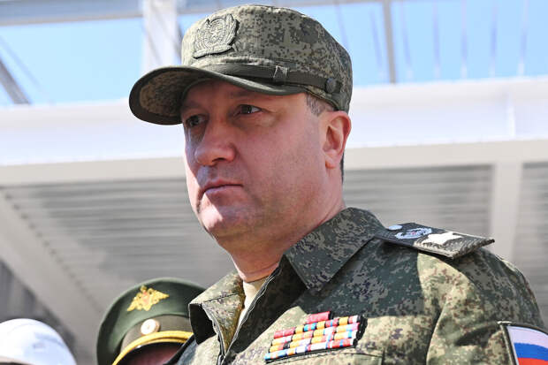 Шойгу отстранил арестованного Иванова от должности заместителя министра обороны