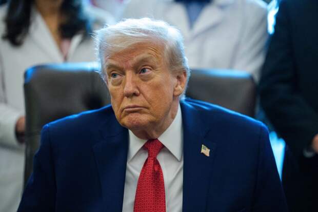 Трамп в беседе с американскими детьми заявил, что не пустит «плохого Санту» в США