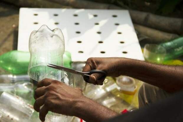 https://observers.france24.com/en/20160602-bangladesh-air-conditioner-plastic-bottles-technology