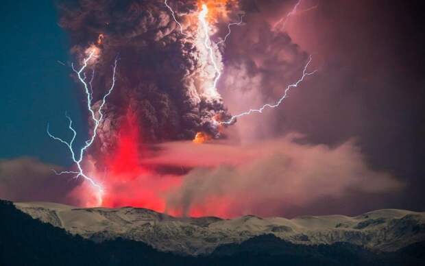 1. Вулканическая молния в Чили, 2008 природа, стихийные бедствия, факты, фотография