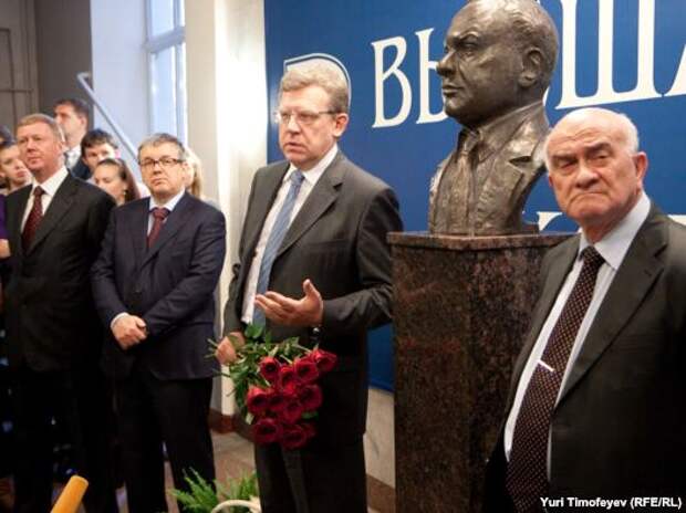 Михаил Хазин. Обращение к читателям сайта worldcrisis.ru от 17 января 2014 года