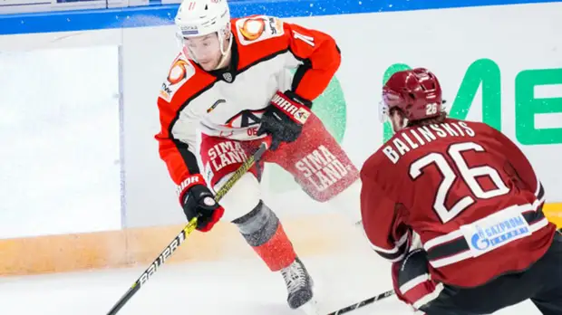 Рижское «Динамо» одолело «Автомобилист» и прервало 13-матчевую серию поражений в КХЛ