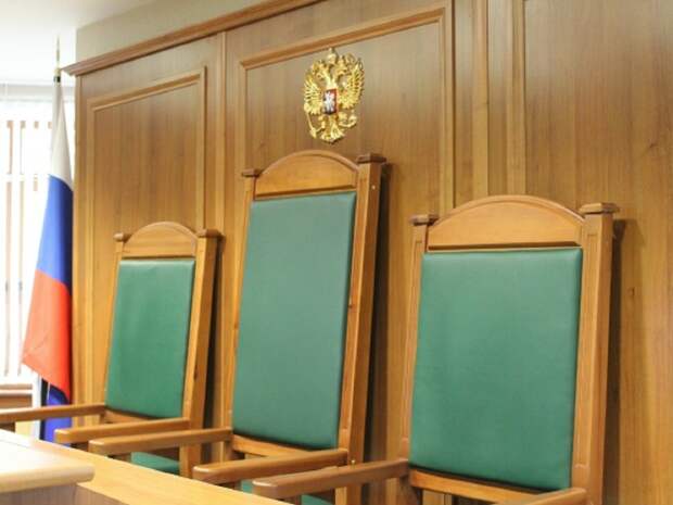 Управляющая компания Ярославля заплатила почти полмиллиона за падение женщины на льду