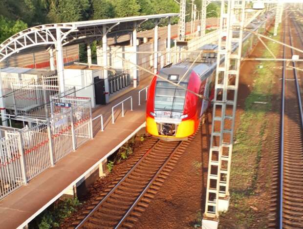 Поезда через Молжаниново будут ходить реже в июле