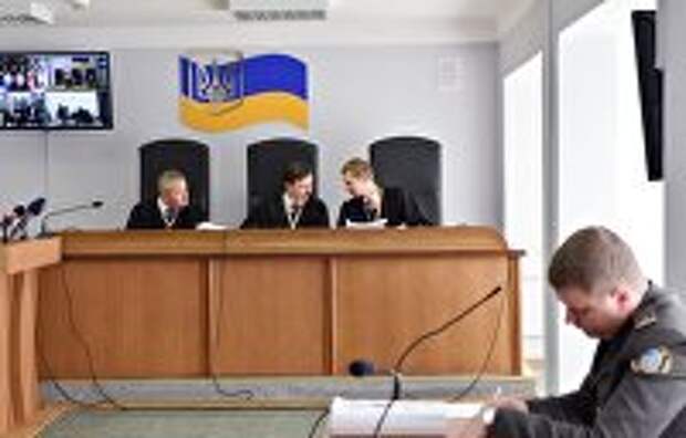 Добкин: Янукович должен был остаться на Украине и умереть