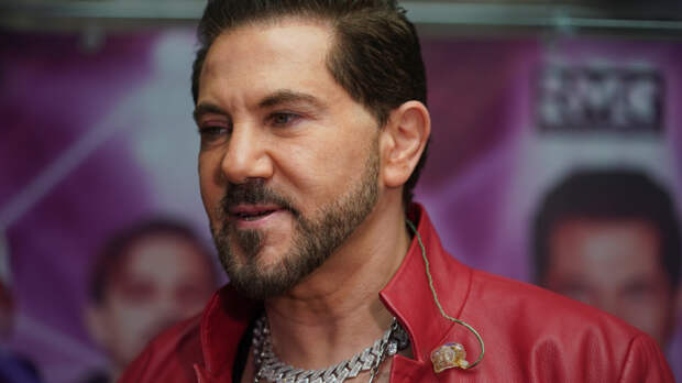 Ни одной морщины: 56-летний Авраам Руссо раскрыл секреты молодости