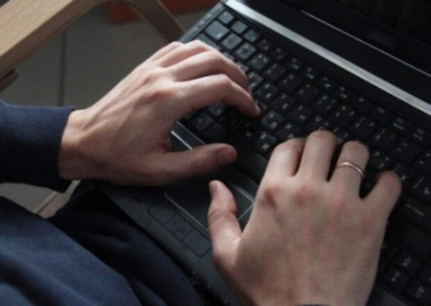 Госдума одобрила наказание россиян за поиск экстремистских материалов Госдума одобрила наказание россиян за поиск экстремистских материалов