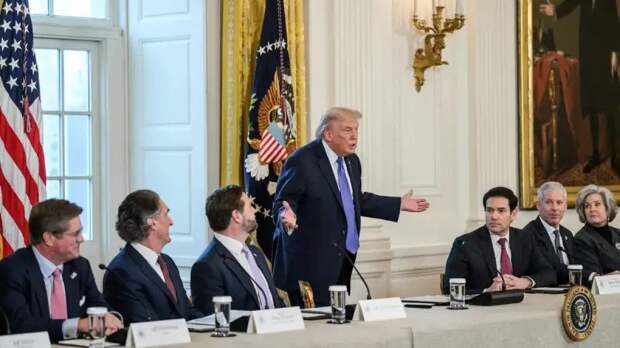 Головная боль Трампа: нефтяники США отвергли Венесуэлу и положили глаз на Иран