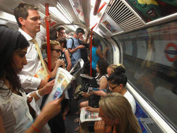 Великобритания: когда вы слишком громко разговариваете в метро Туризм и отдых, путешествия, факты