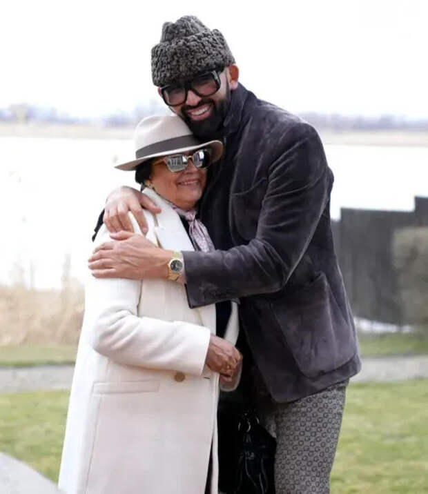 Николай Василенко с мамой