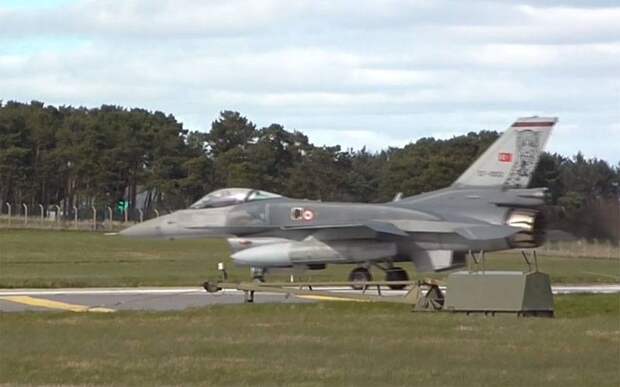 Sohu назвало число побед F-16 над самолётами советского и российского производства в боях - 65:0