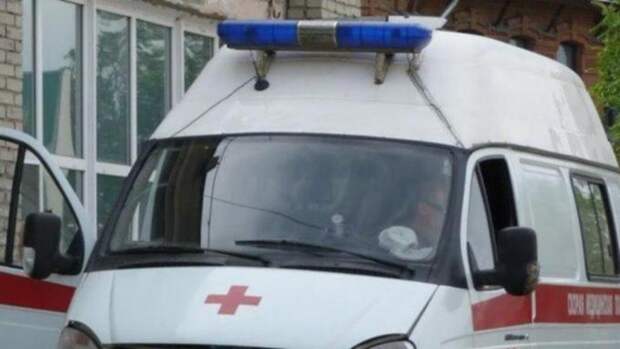 В Бийске водитель сбил подростка на электросамокате, проехав на красный свет