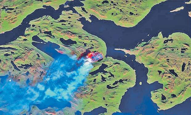Почти 80% территории Гренландии покрыто льдом. Однако в стране все чаще вспыхивают крупные пожары: горят мох, травы, кустарник. Фото: greenpeace.org 