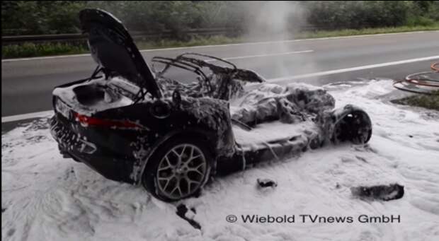 Сгоревший Jaguar F-Type может подпортить репутацию компании Сгоревший Jaguar F-Type может подпортить репутацию компании