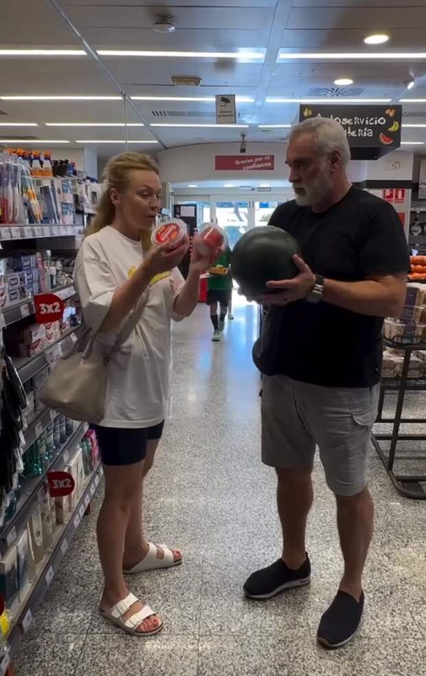 Джанабаева и Меладзе живут в Испании как обычные люди