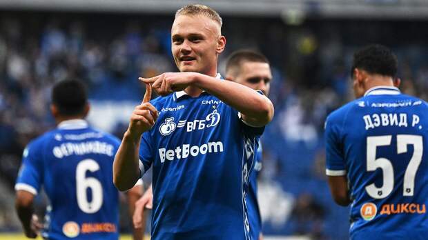 Кураньи поздравил обошедшего его по голам за «Динамо» Тюкавина, который стал лучшим бомбардиром клуба в 21-м веке