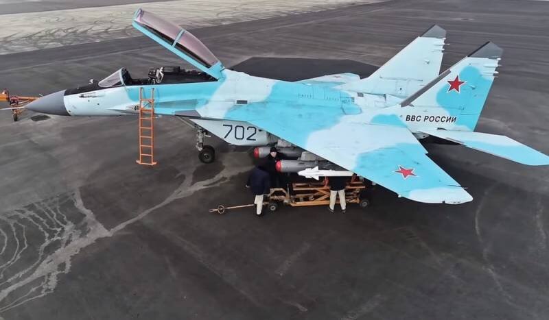 На проходящей в Саудовской Аравии выставке вооружений World Defense Show 2024 Россия представит сразу три военных самолета.